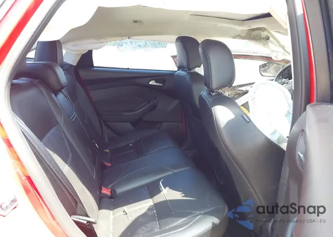 2016 Ford Focus Se z USA, uszkodzony, nr VIN 1FADP3F25GL314507